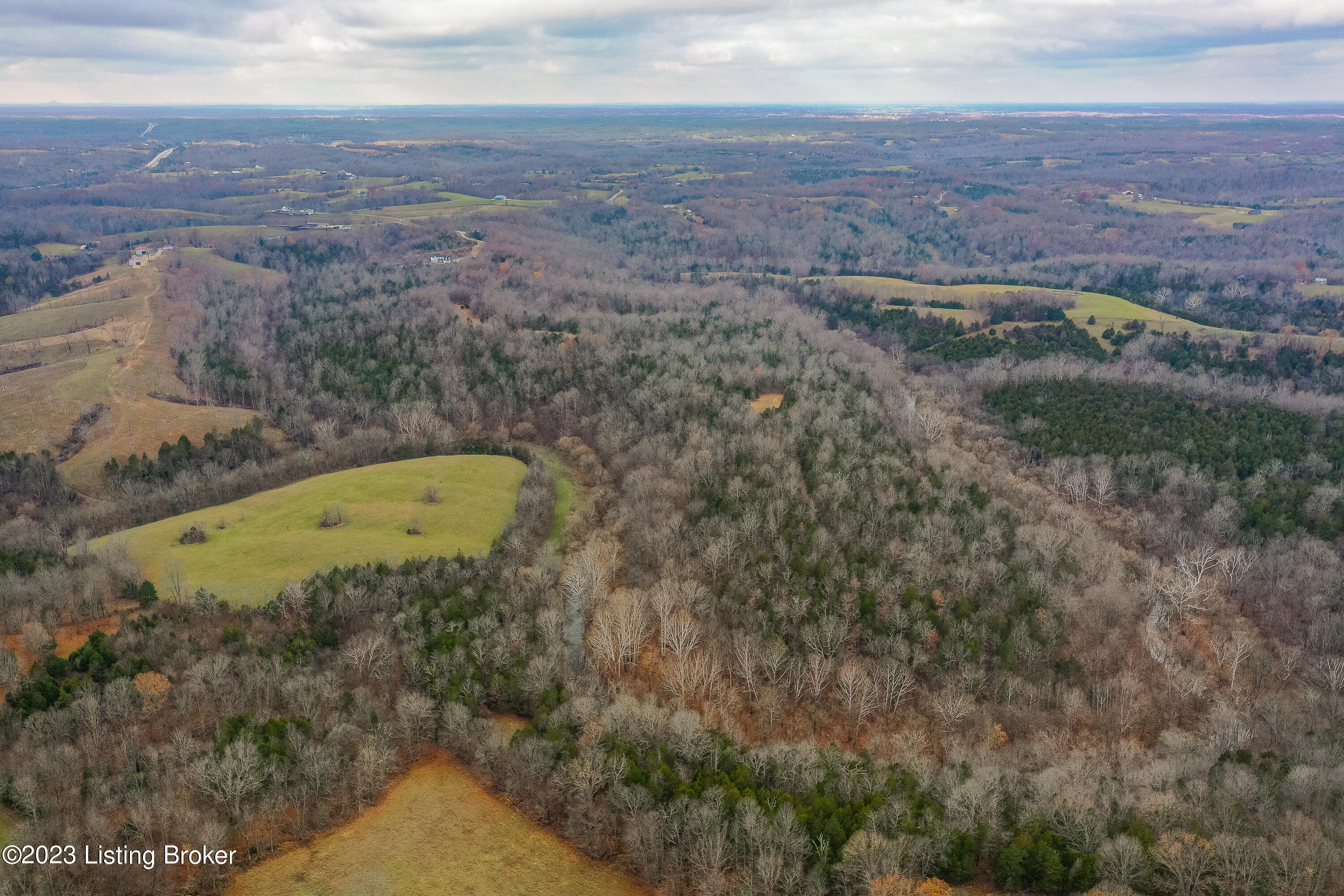 1488 Kays Road Lawrenceburg, KY 40342 - Photo 8 of 9 A-4