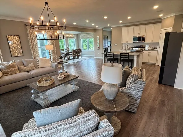 $658,280 | 140 Victoria Drive, Coraopolis, PA 15108