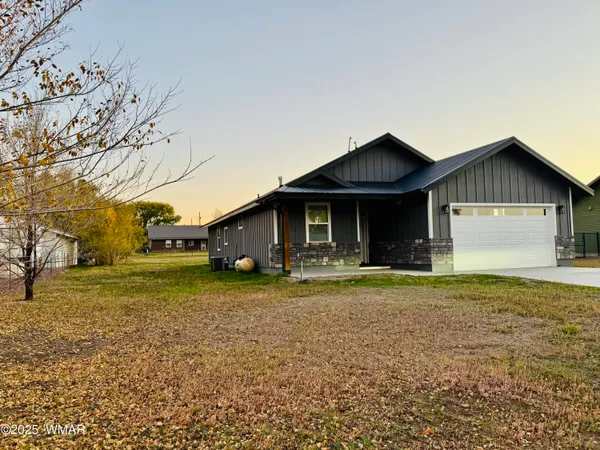 $380,000 | 253 East 5th Avenue, Eagar, AZ 85925