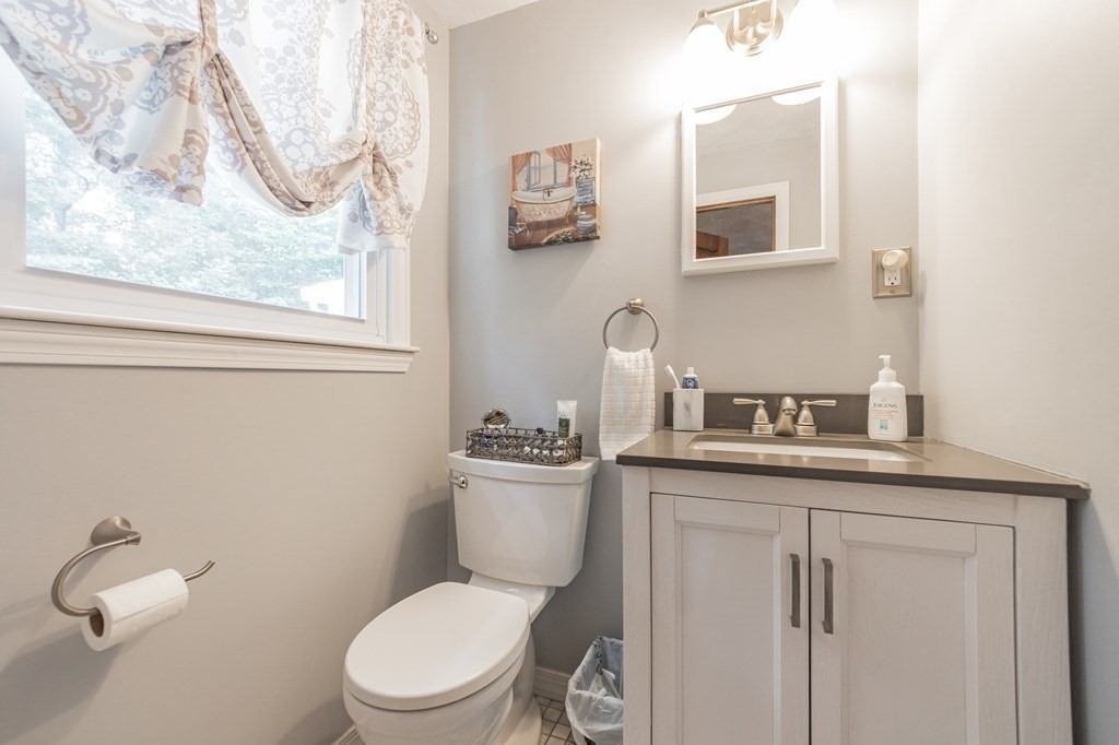 4 Mirror Road Billerica, MA 01821 - Photo 13 of 26 Gallery Image 13