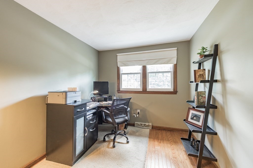 4 Mirror Road Billerica, MA 01821 - Photo 17 of 26 Gallery Image 17