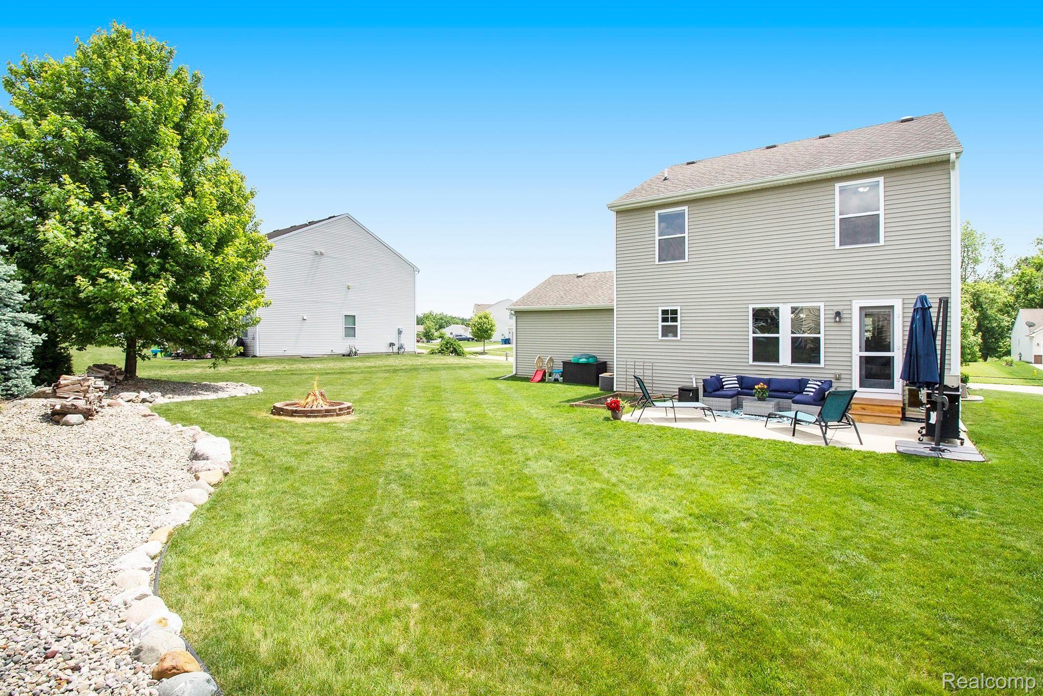 834 Dewars Street Howell, MI 48843 - Photo 19 of 27 IMG_9085.jpg