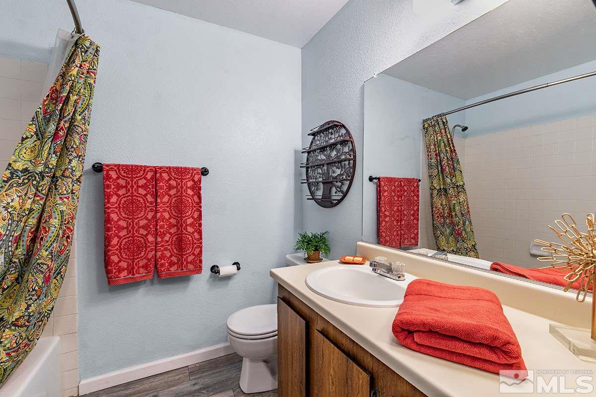 4544 Matich Drive Reno, NV 89502 - Photo 8 of 19