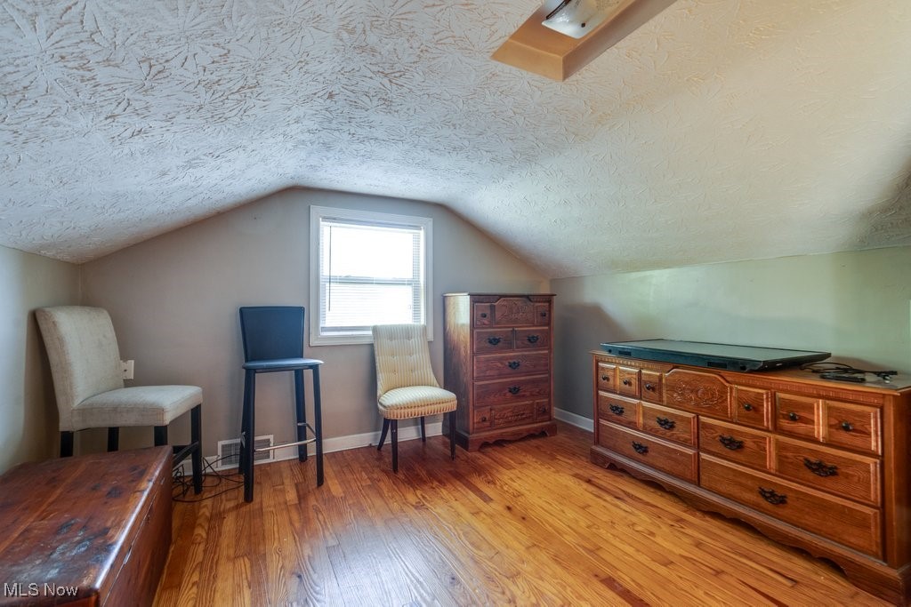 1046 Hudson Road Kent, OH 44240 - Photo 31 of 33