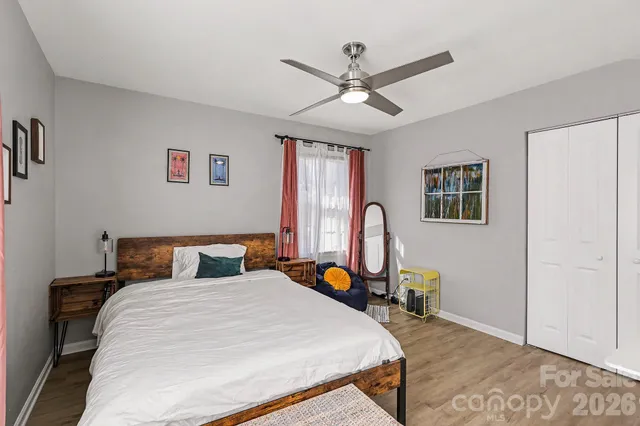 $330,000 | 727 Thera Drive, Charlotte, NC 28206