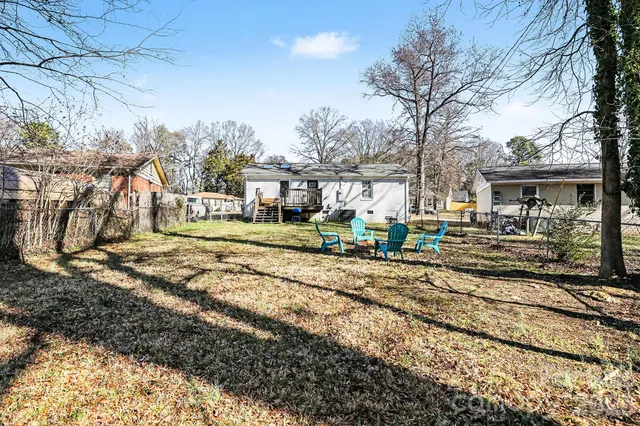 $330,000 | 727 Thera Drive, Charlotte, NC 28206