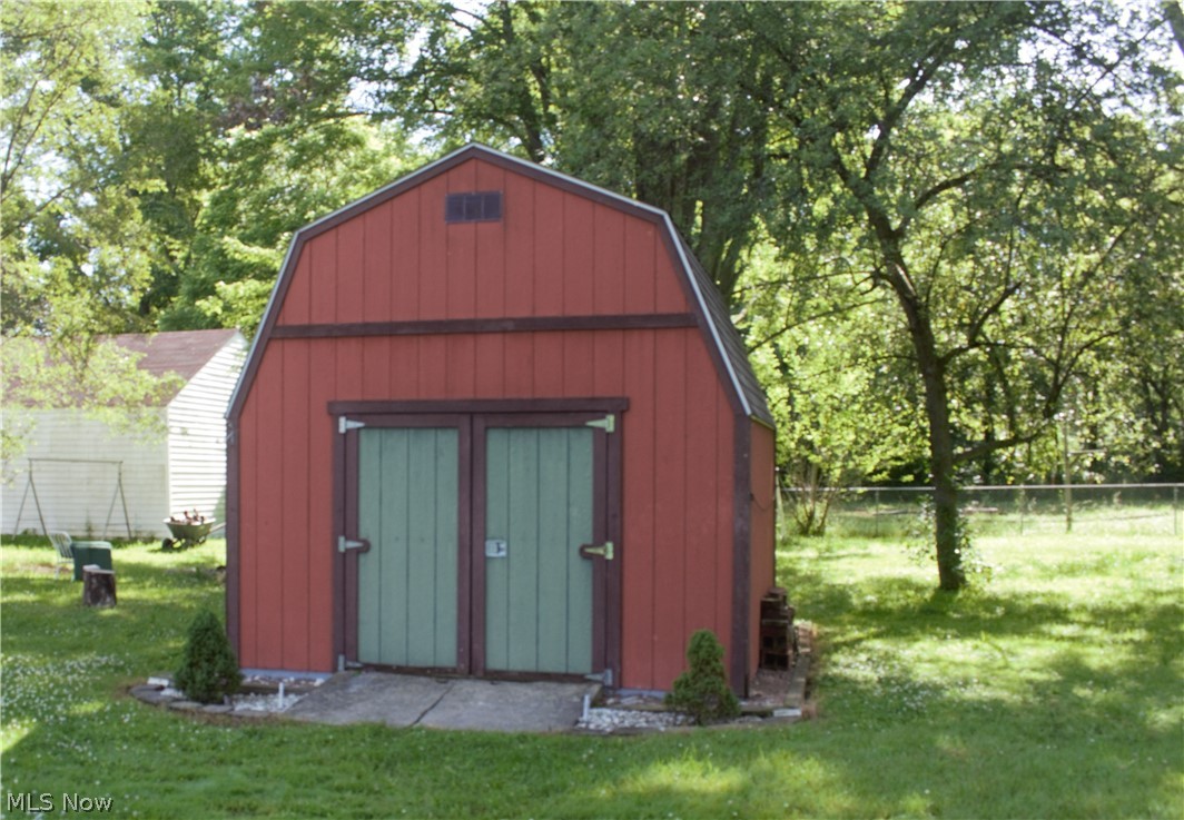 27137 Cook Road Olmsted Falls, OH 44138 - Photo 25 of 27 Gallery Image 25