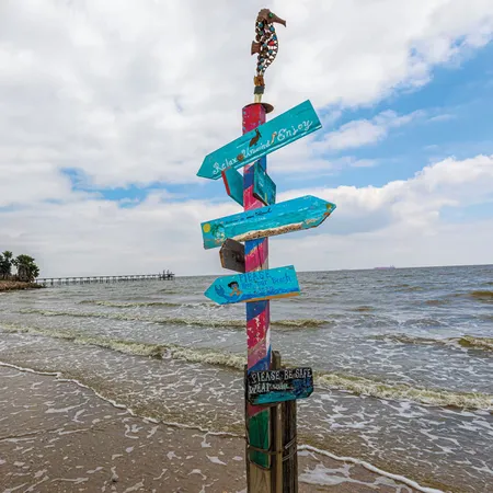 $470,000 | 1121 6th Street, San Leon, TX 77539