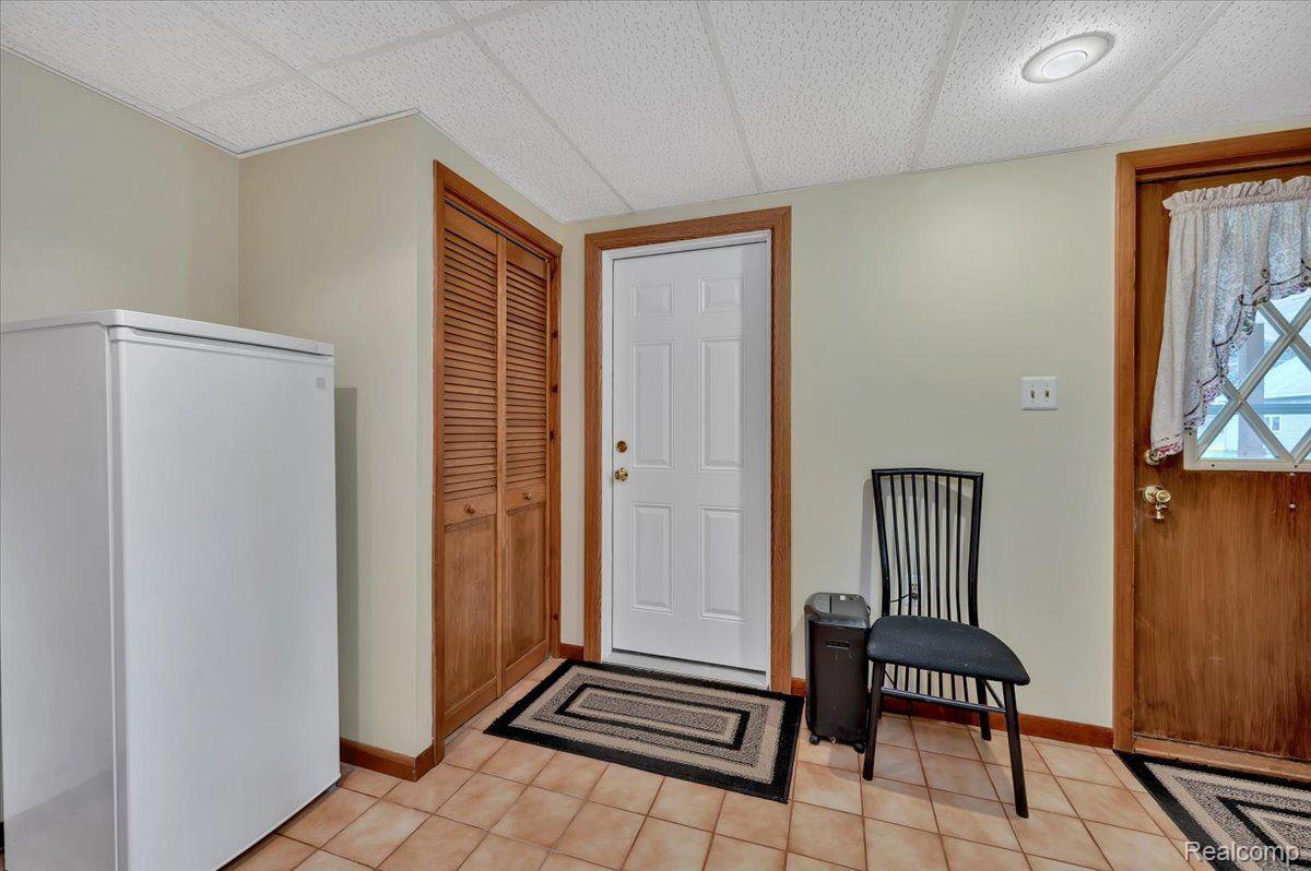 1851 Miles Road Lapeer, MI 48446 - Photo 13 of 26 Gallery Image 13