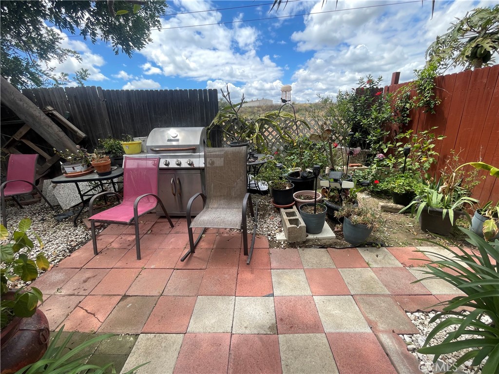 10001 West Frontage Road, Unit 73 South Gate, CA 90280 - Photo 14 of 16