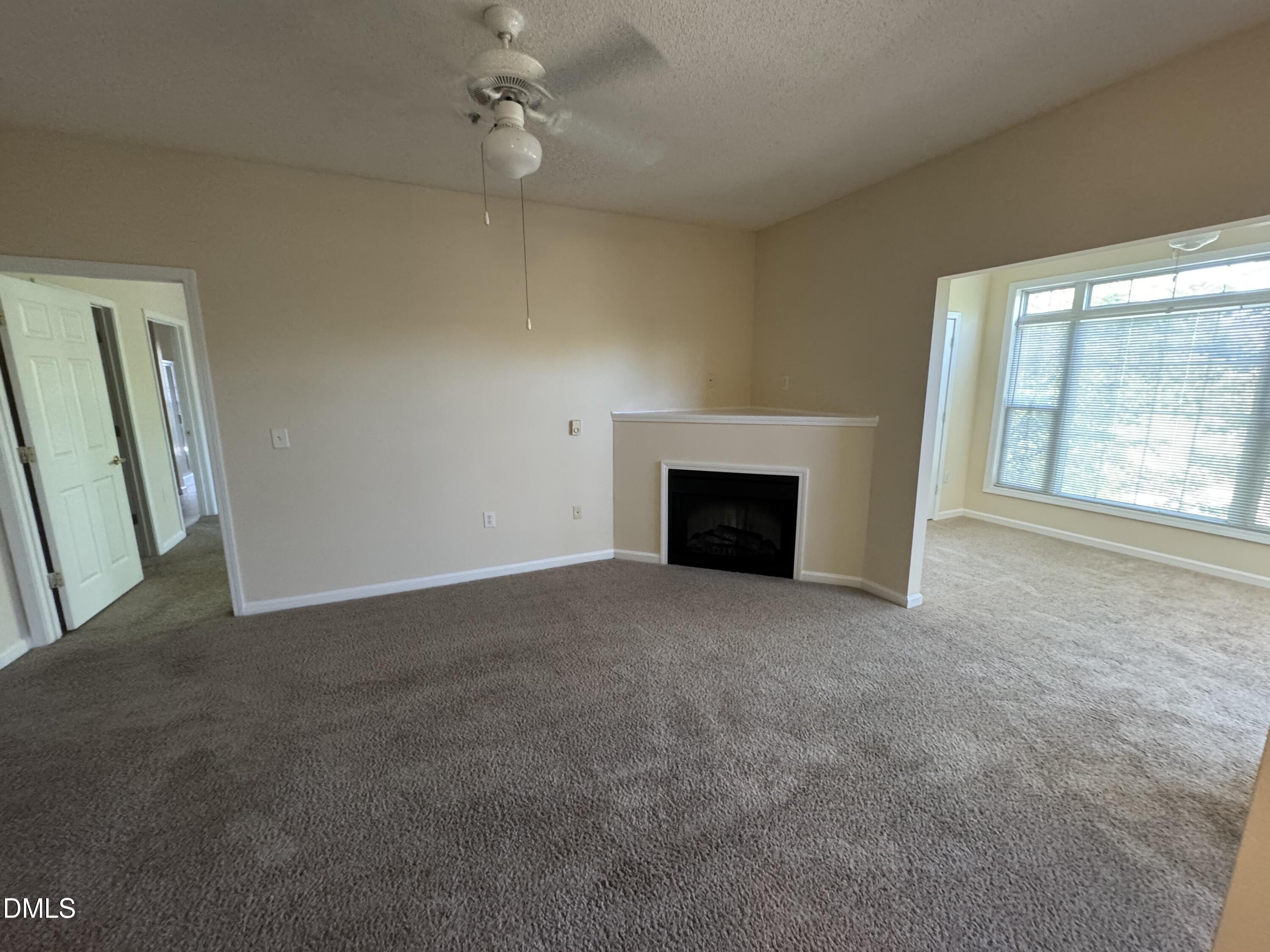 2520 Friedland Place, Unit 201 Raleigh, NC 27617 - Photo 9 of 17 LIVING ROOM