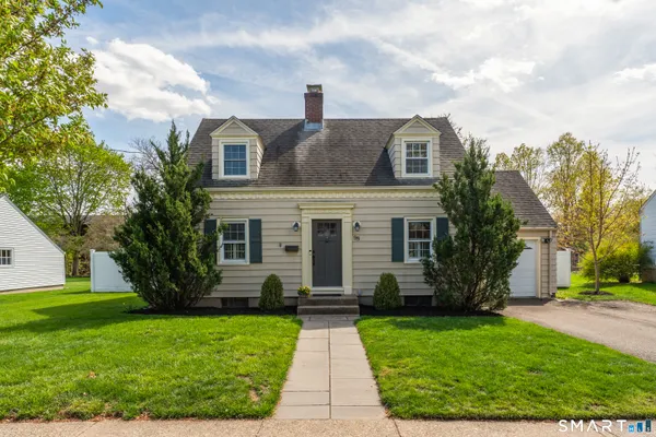 $349,900 | 98 Colonial Drive, Hamden, CT 06518