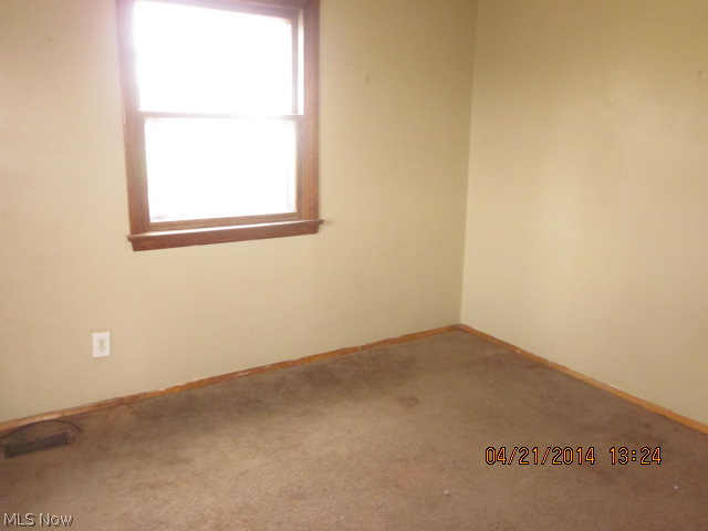 2831 Vermilion Road Vermilion, OH 44089 - Photo 4 of 10