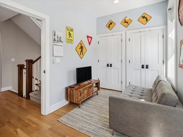 $1,695,000 | 4542 North Leavitt Street, Chicago, IL 60625