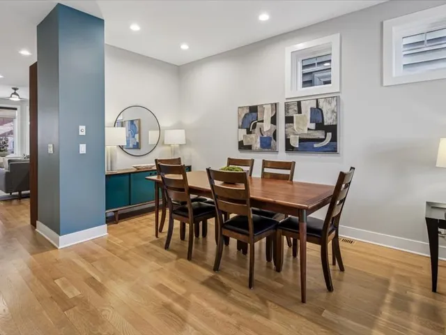 $1,695,000 | 4542 North Leavitt Street, Chicago, IL 60625