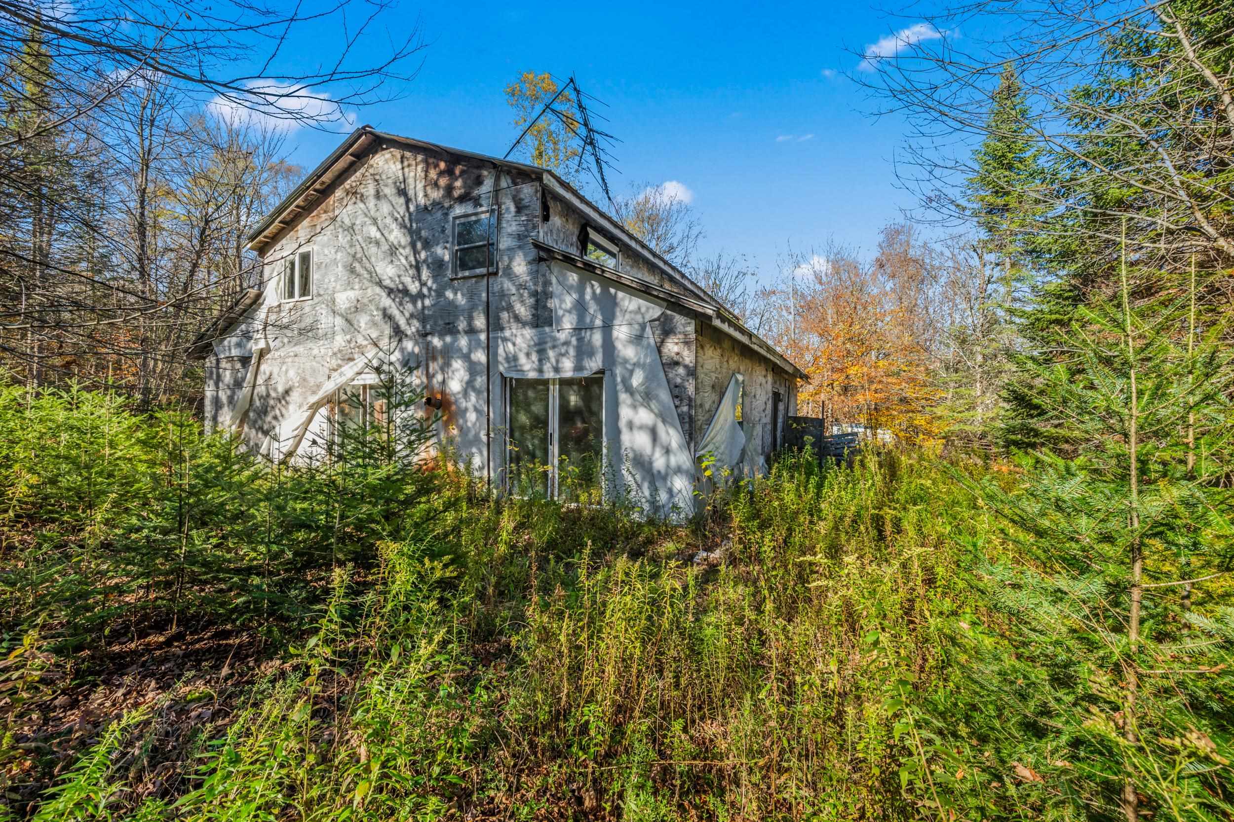 986 Summerhill Road Walden, VT 05843 - Photo 17 of 31 Gallery Image 17