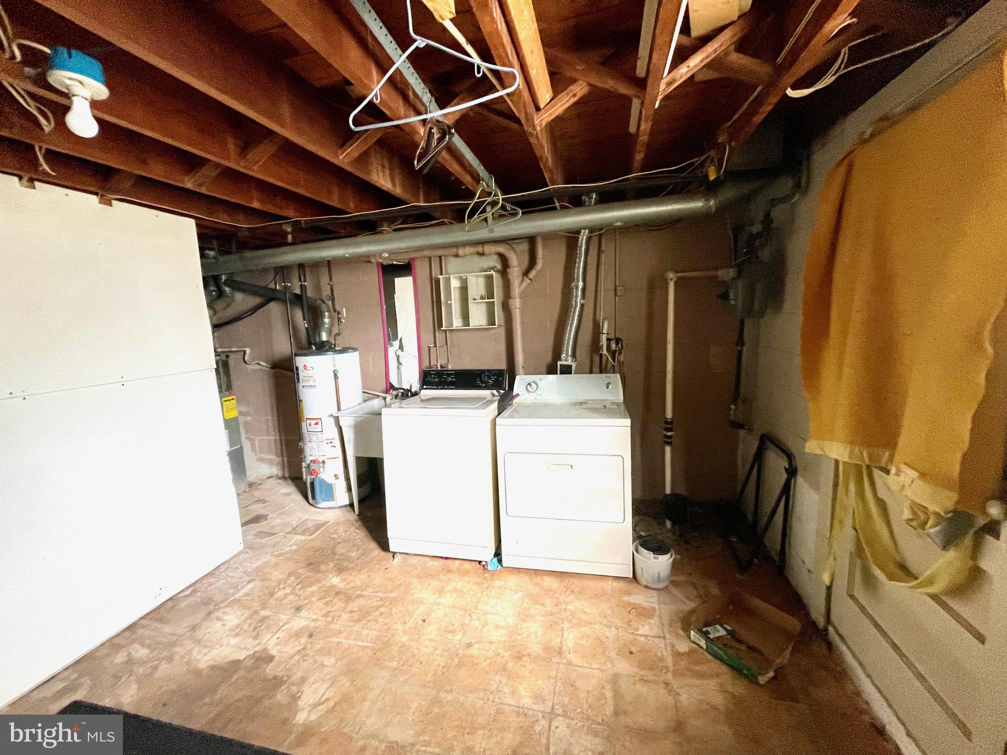 2949 Mallview Road Baltimore, MD 21230 - Photo 14 of 16