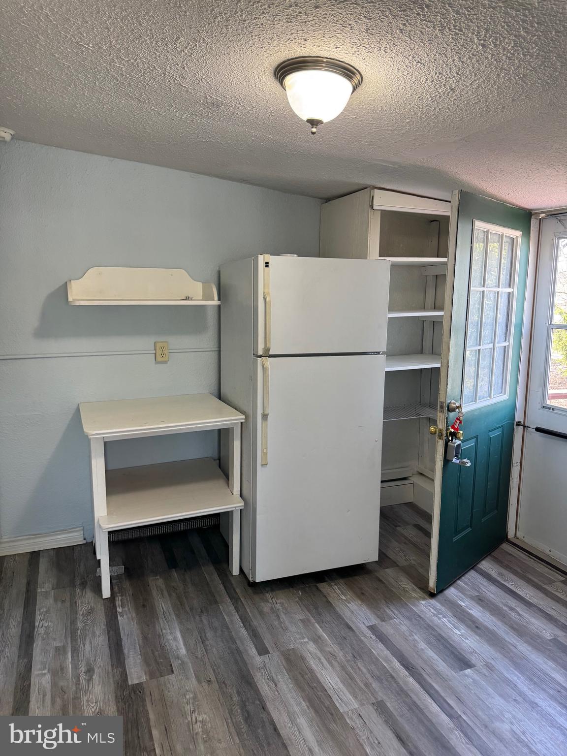 21 West Maple Street, Unit 2 East Prospect, PA 17317 - Photo 3 of 11