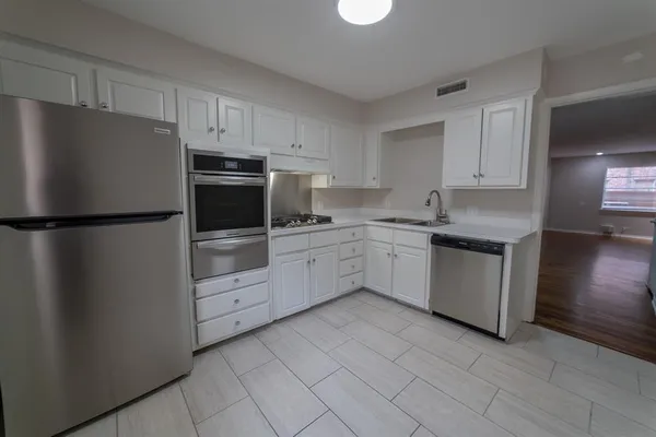 $2,800 | 3434 McFarlin Boulevard, Unit D, University Park, TX 75205
