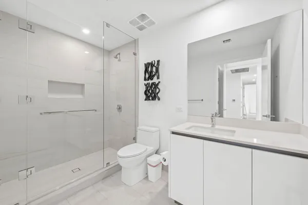 $35,000 | 900 North Ocean Boulevard, Unit 1501, Pompano Beach, FL 33062