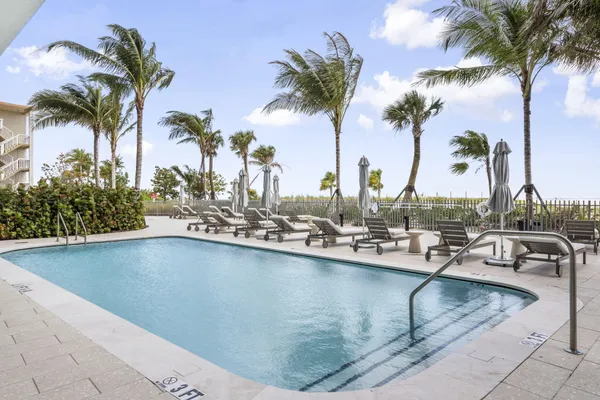 $35,000 | 900 North Ocean Boulevard, Unit 1501, Pompano Beach, FL 33062