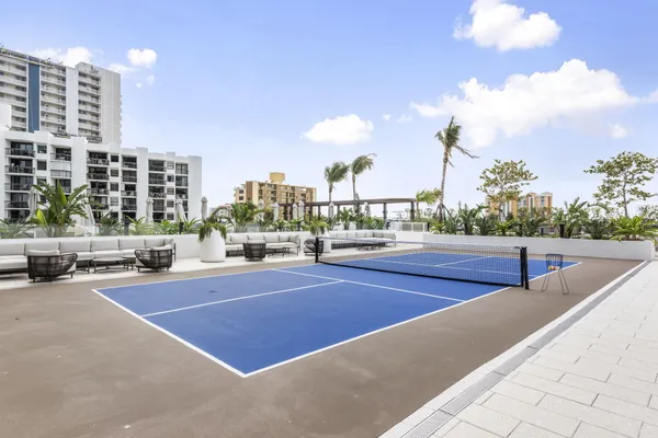 $35,000 | 900 North Ocean Boulevard, Unit 1501, Pompano Beach, FL 33062