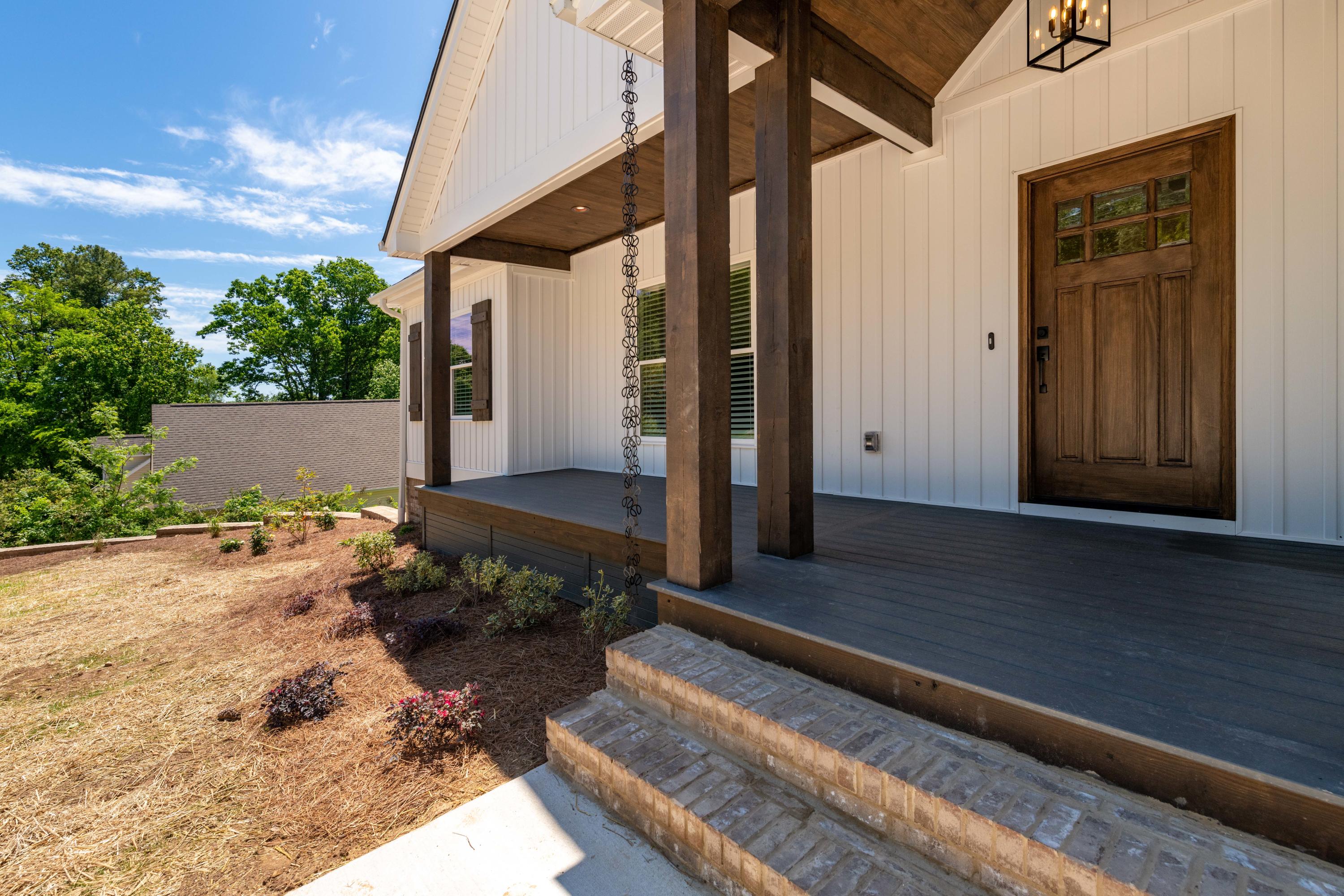 1626 Rock Bluff Road Hixson, TN 37343 - Photo 10 of 41 D85_2113