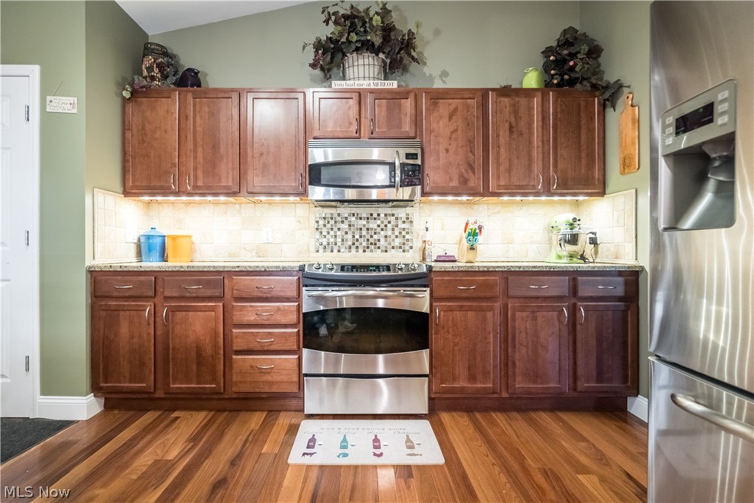 10804 Butternut Road Chesterland, OH 44026 - Photo 6 of 24