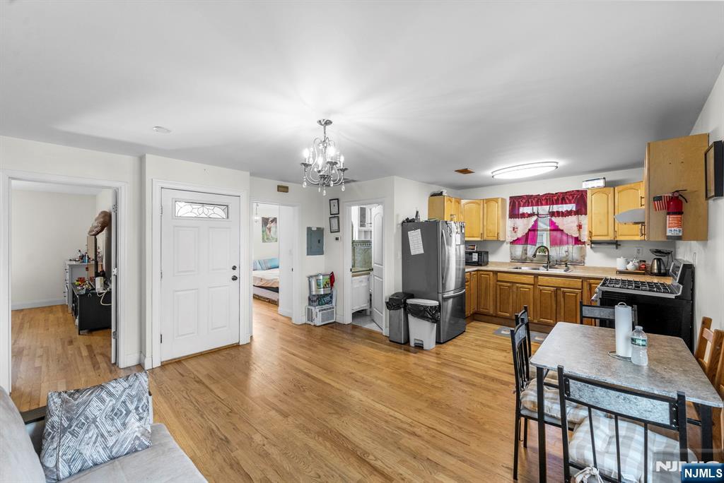 360 Gorge Road, Unit 2 Cliffside Park, NJ 07010 - Photo 6 of 19