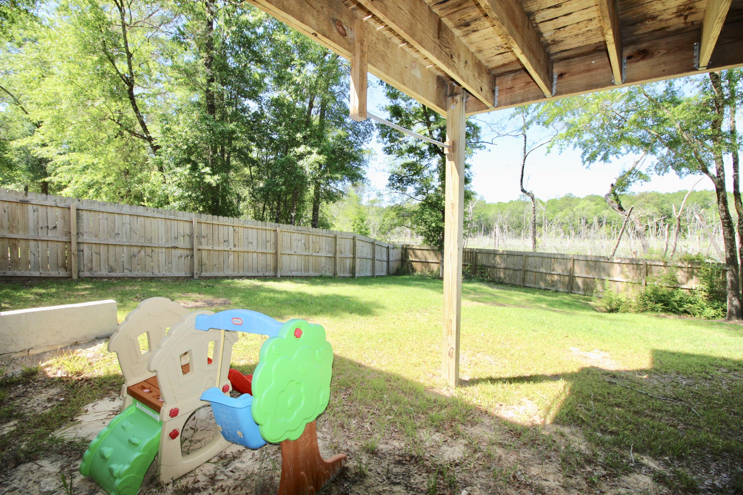 573 Hunters Ridge Road DeFuniak Springs, FL 32433 - Photo 19 of 31 fullsizeoutput_5fc
