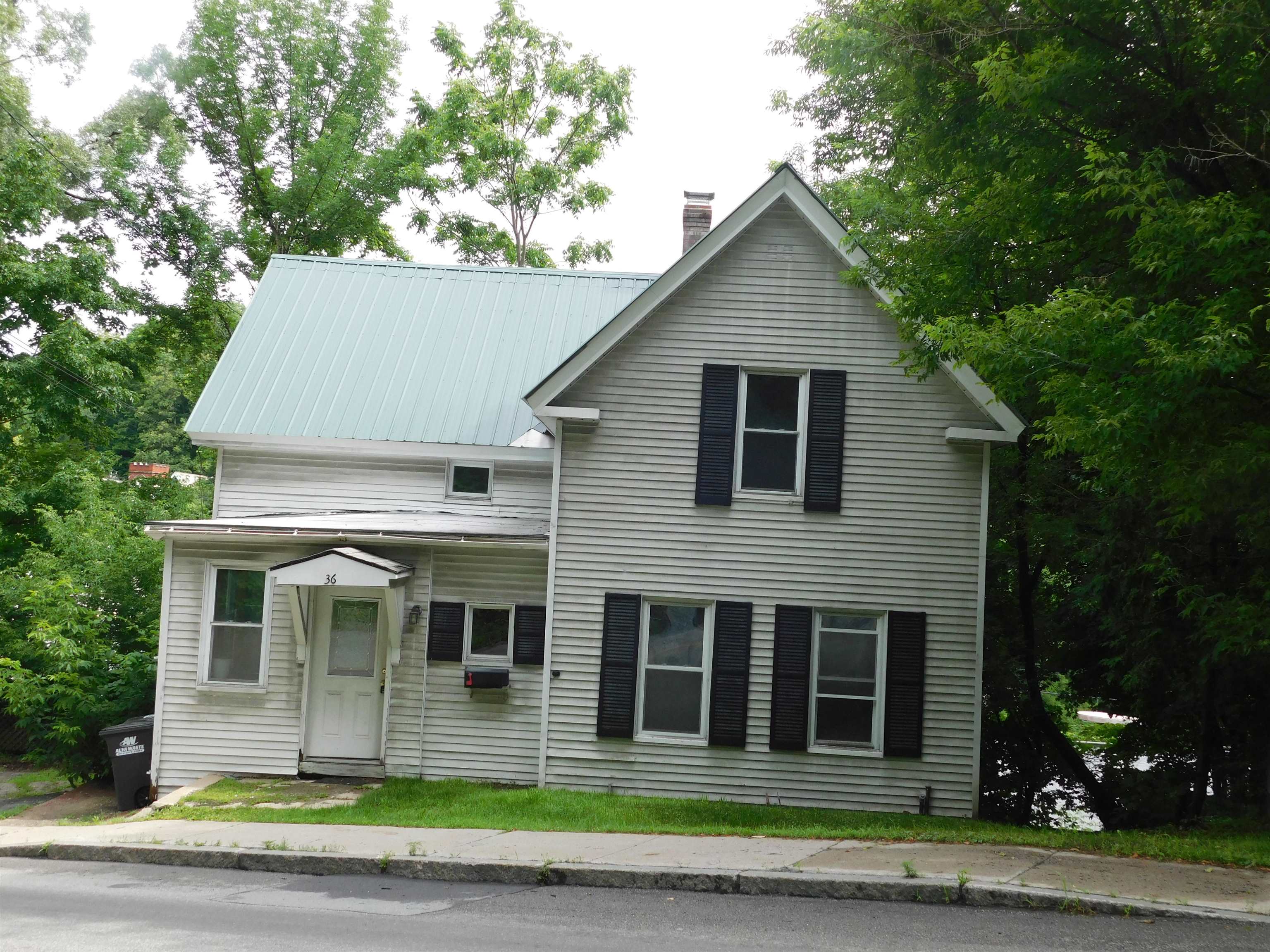 36 South Street Springfield, VT 05156 - Photo 1 of 19