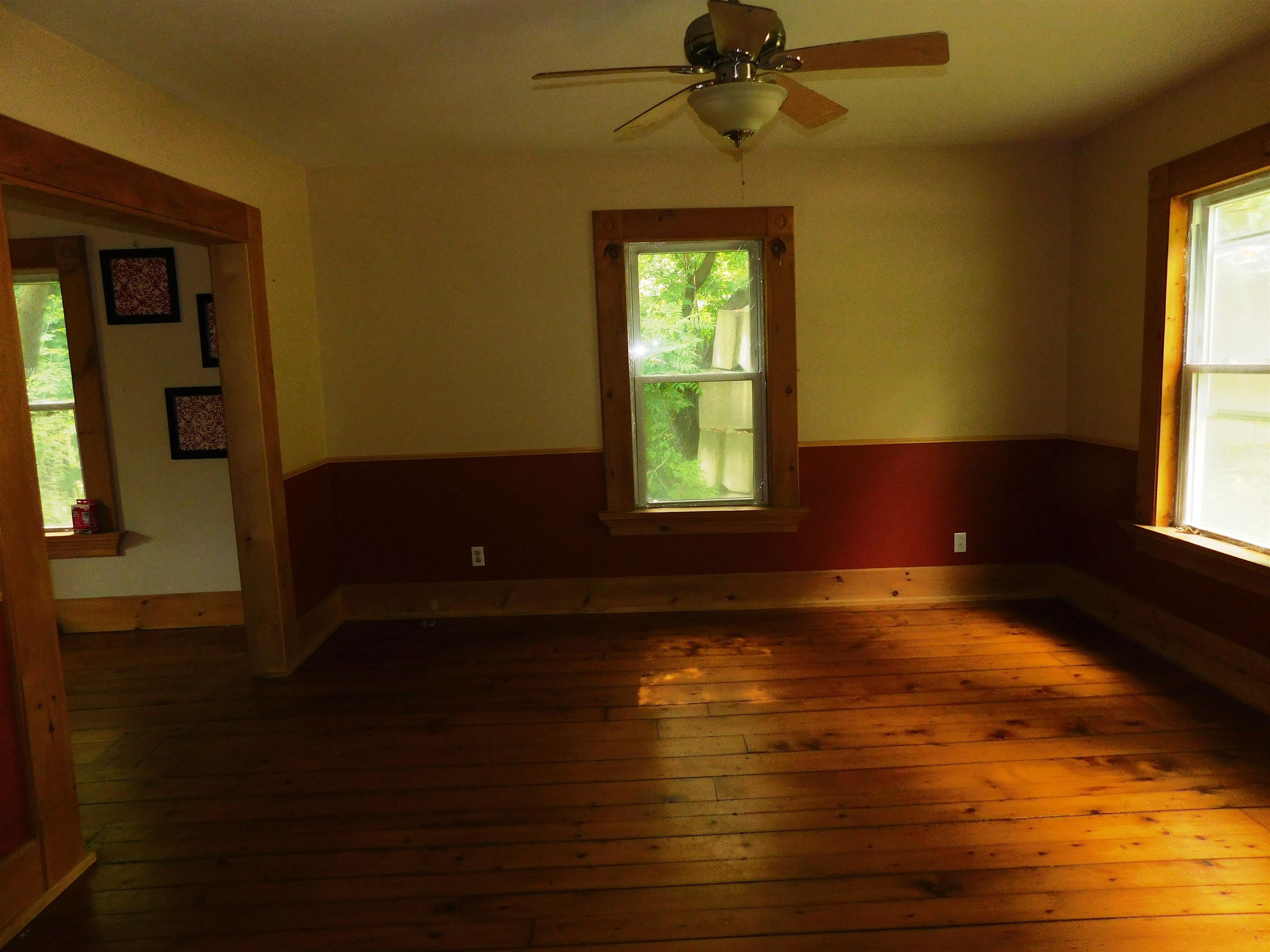 36 South Street Springfield, VT 05156 - Photo 7 of 19