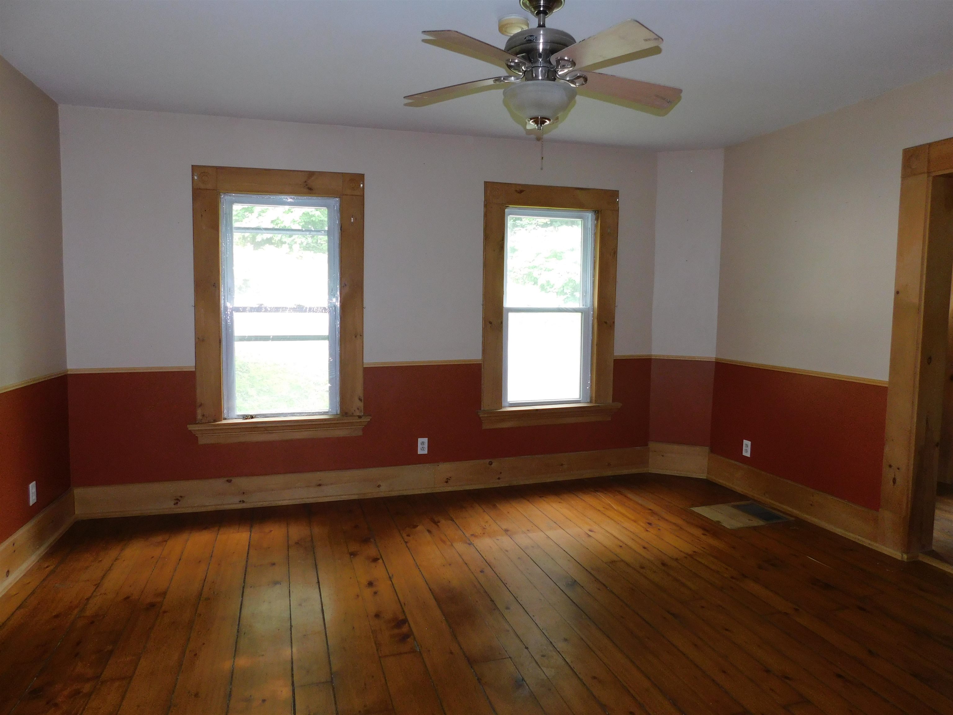 36 South Street Springfield, VT 05156 - Photo 8 of 19