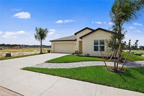 $399,999 | 4204 Via Rapallo Way, North Fort Myers, FL 33917