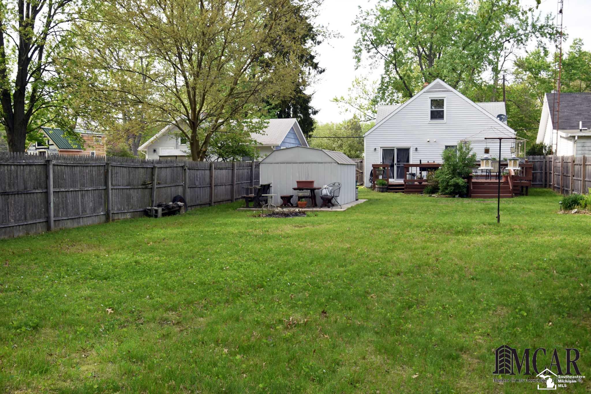 3405 Dean Road Lambertville, MI 48144 - Photo 26 of 30 Back Yard