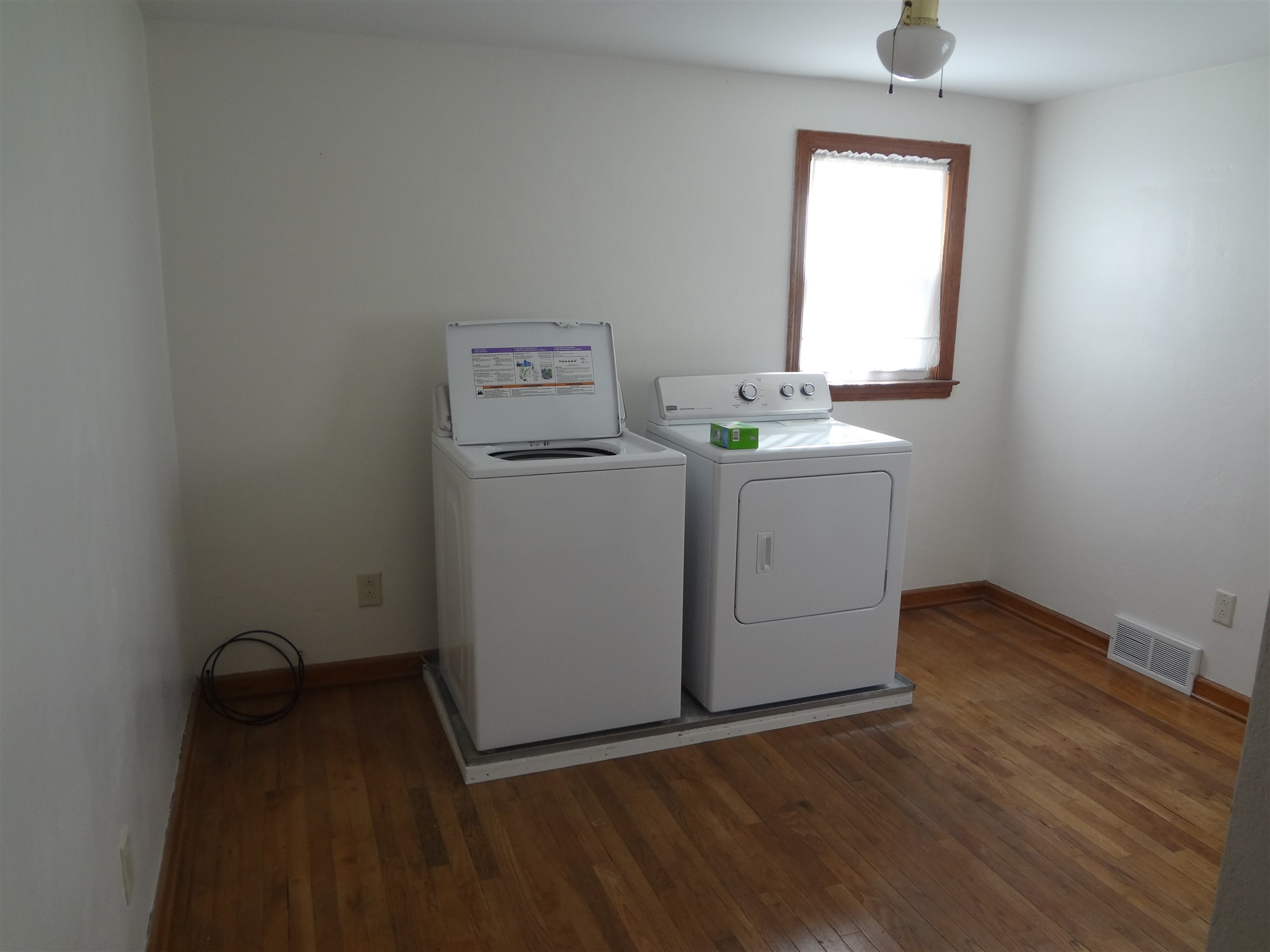 1346 South Park Road Rochester, IN 46975 - Photo 9 of 16