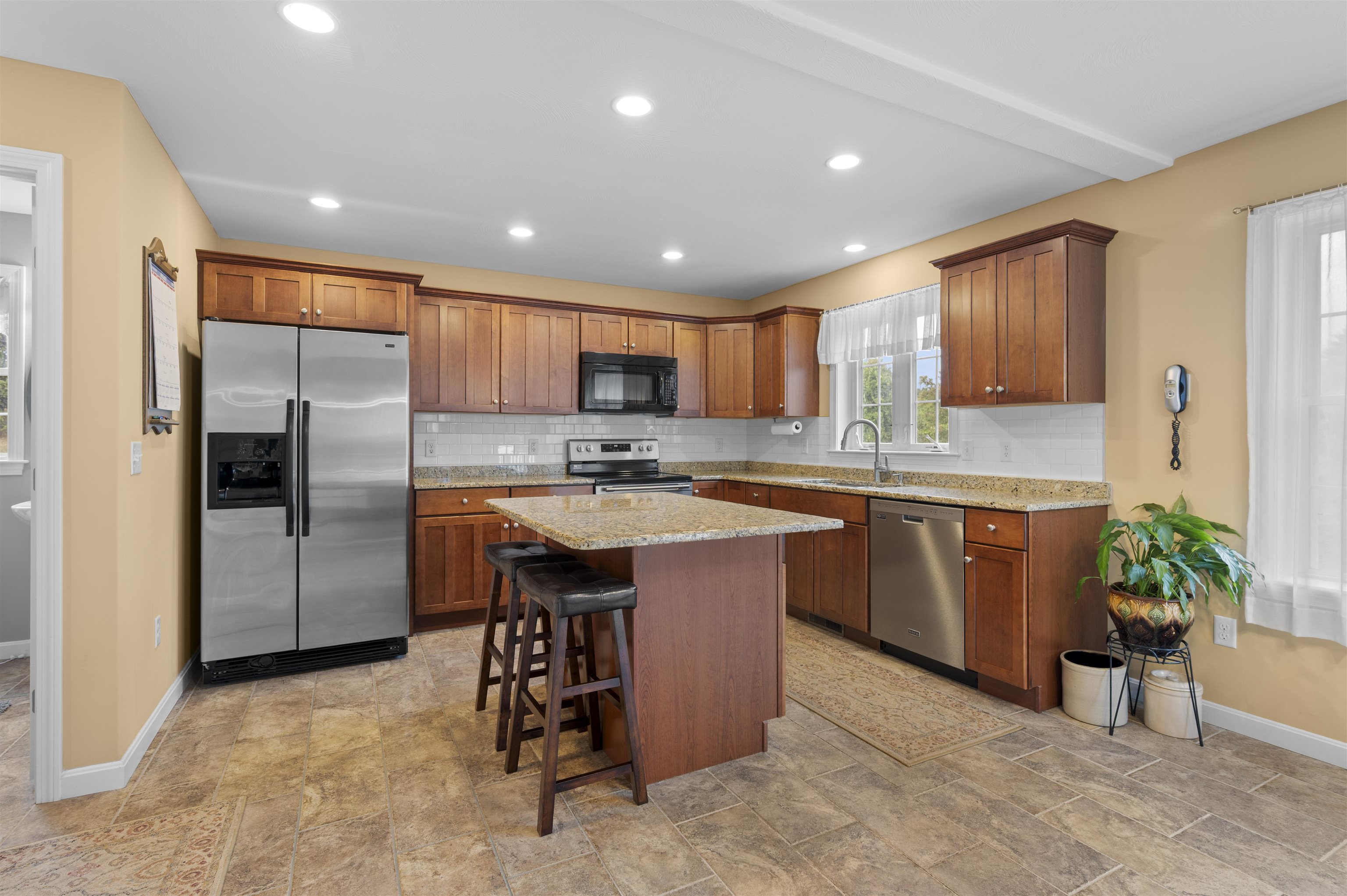 3 Orchard Hill Road Epping, NH 03042 - Photo 2 of 48