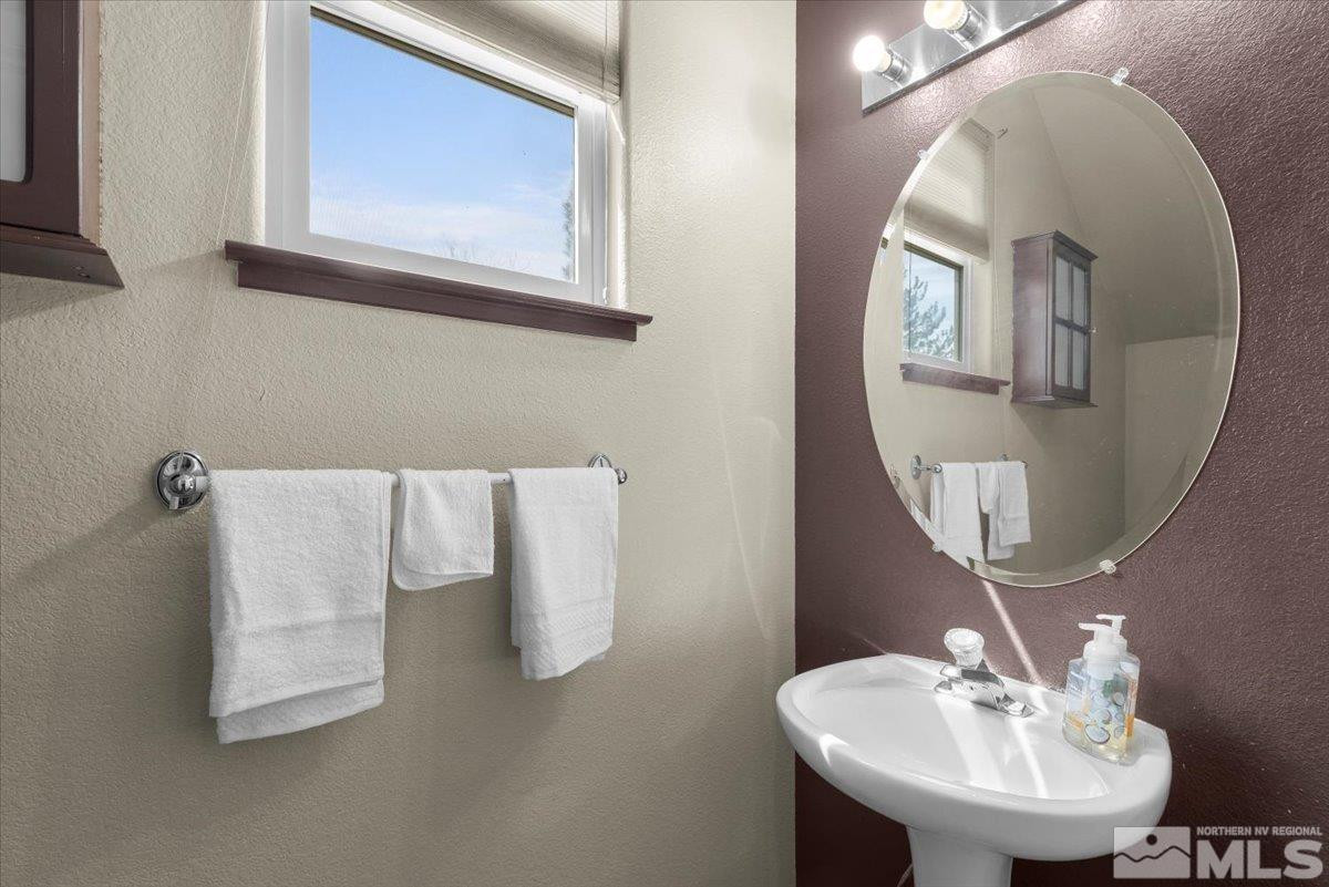 6579 Ruby Mountain Road Reno, NV 89506 - Photo 10 of 40 Photo 10
