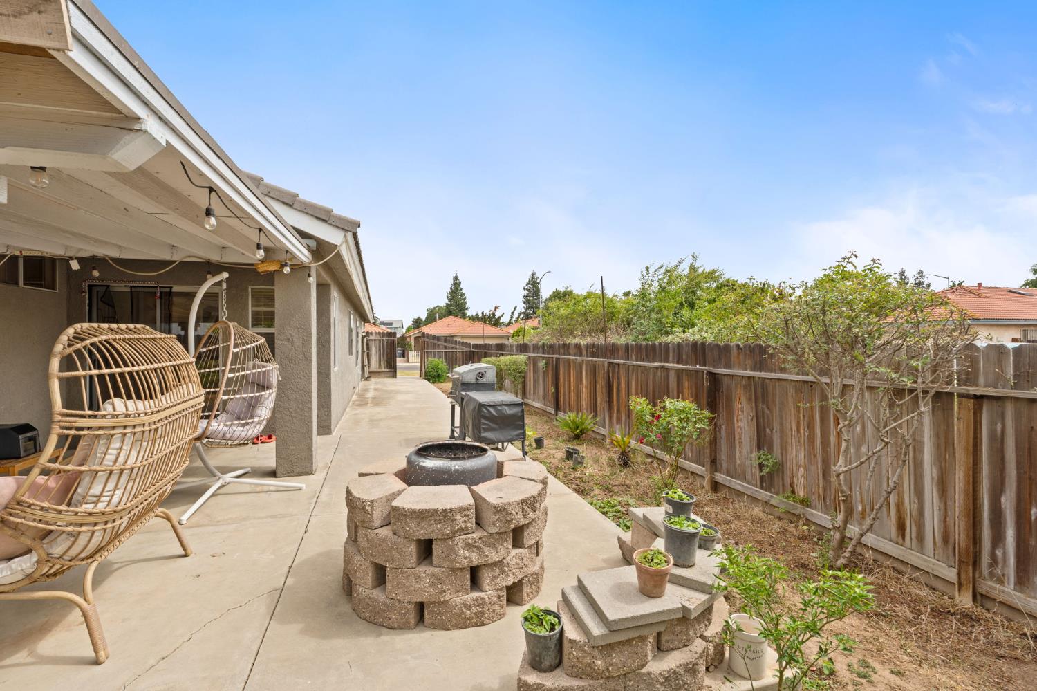 4623 West Berkeley Avenue Fresno, CA 93722 - Photo 31 of 35