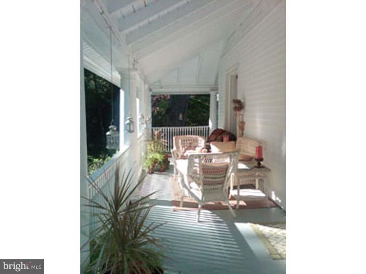 224 Leopard Road Berwyn, PA 19312 - Photo 4 of 25