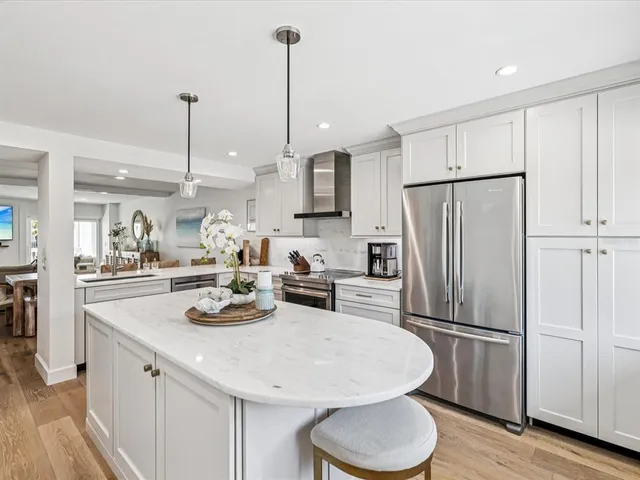 $1,448,000 | 141 Marina Del Rey Court, Clearwater Beach, FL 33767