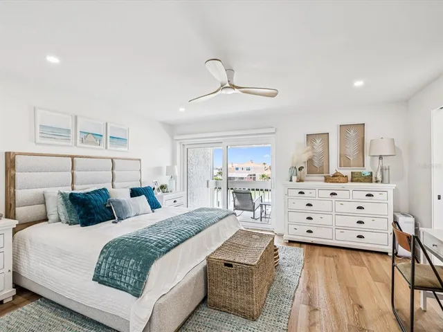 $1,448,000 | 141 Marina Del Rey Court, Clearwater Beach, FL 33767