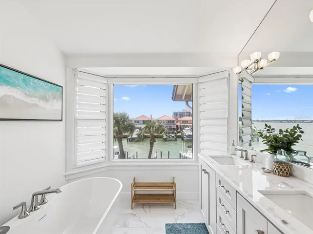 $1,448,000 | 141 Marina Del Rey Court, Clearwater Beach, FL 33767
