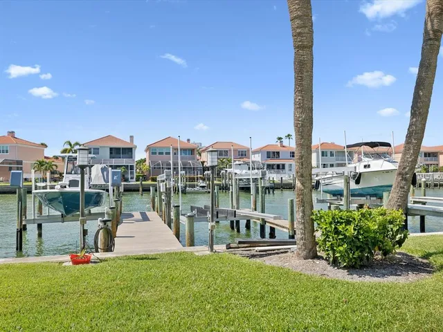 $1,448,000 | 141 Marina Del Rey Court, Clearwater Beach, FL 33767