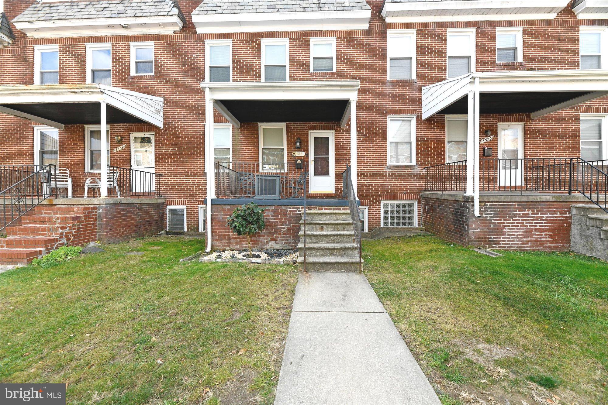 3557 Juneway Baltimore, MD 21213 - Photo 1 of 29 Front Lawn