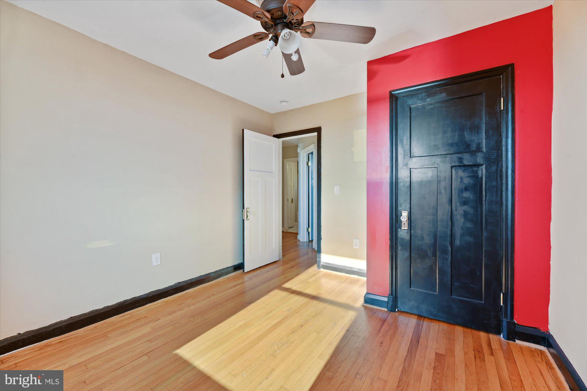 3557 Juneway Baltimore, MD 21213 - Photo 17 of 29 3rd Bedroom