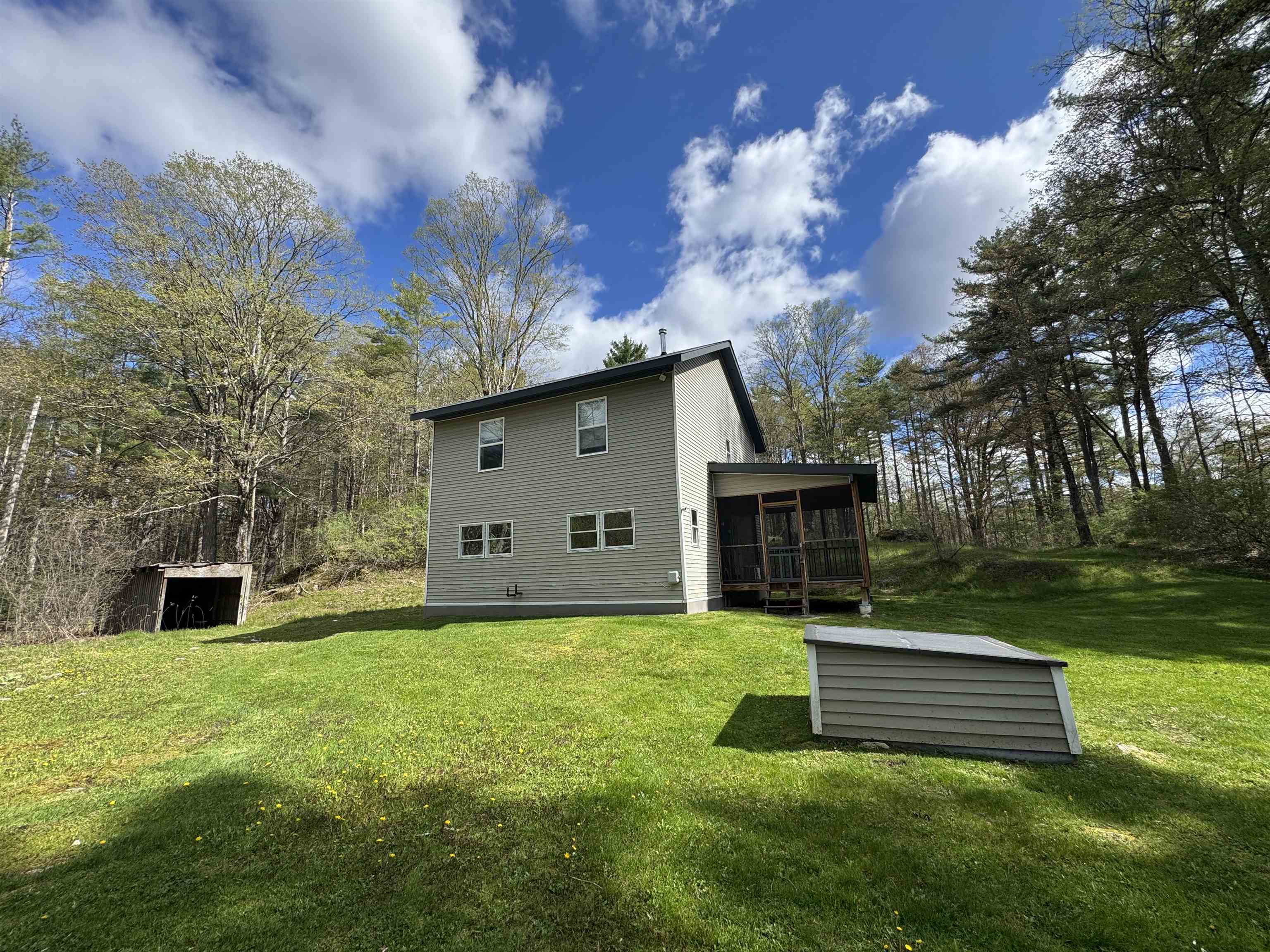 1377 Old Depot Road Shaftsbury, VT 05262 - Photo 4 of 27
