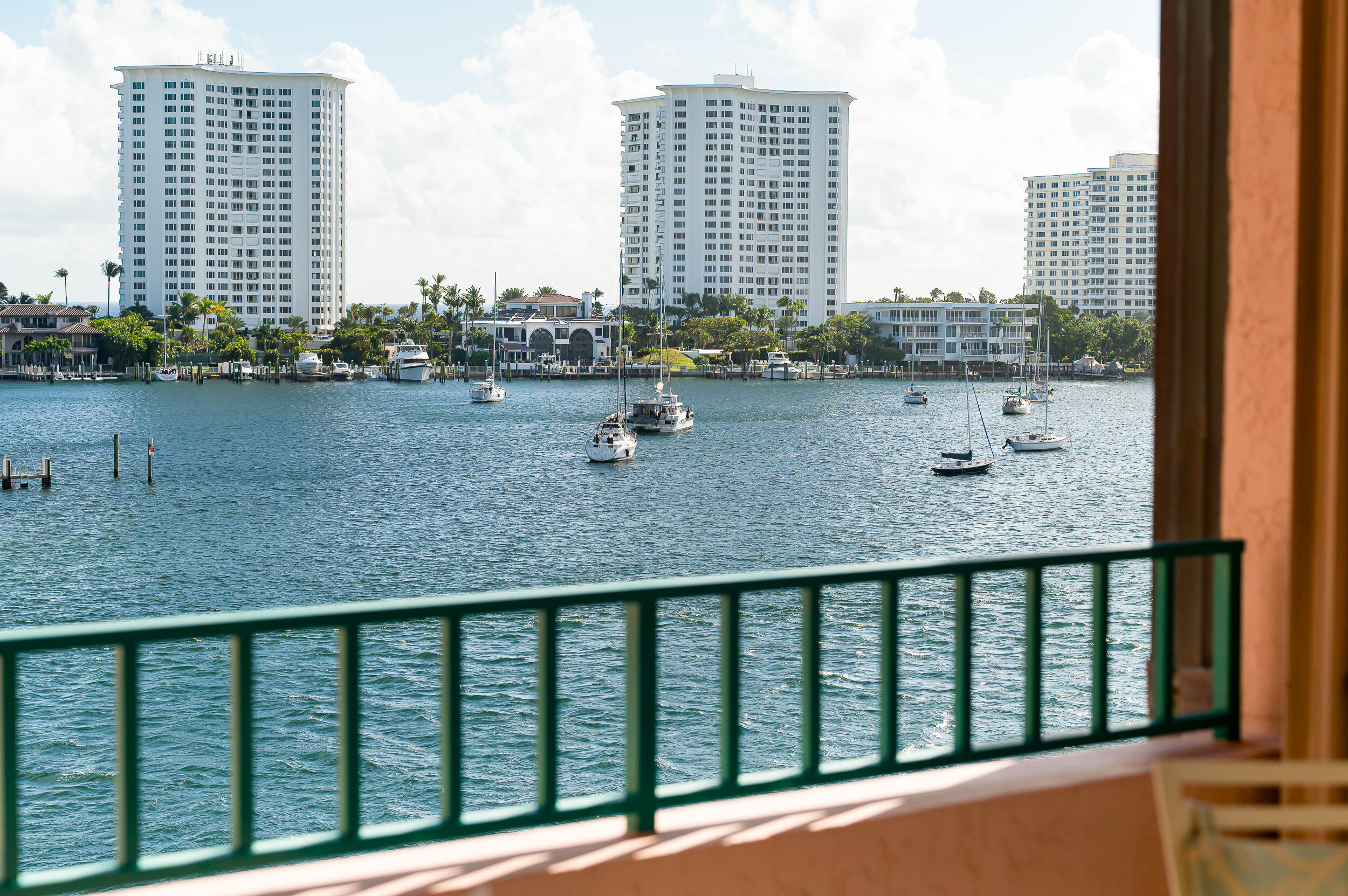 140 Southeast 5th Avenue, Unit PH50 Boca Raton, FL 33432 - Photo 10 of 54 photo-30