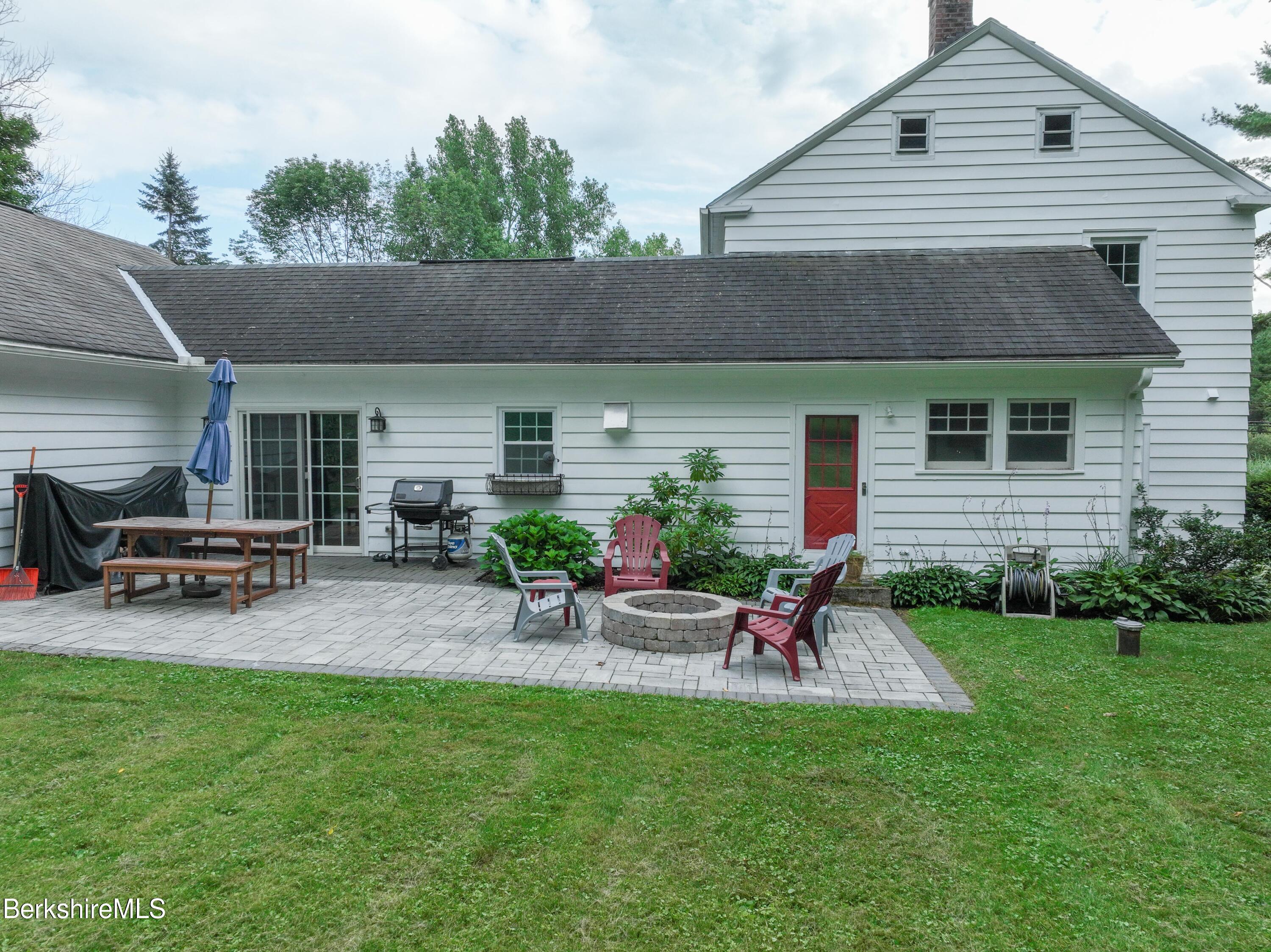 361 Lenox Road Richmond, MA 01254 - Photo 14 of 49 361Lenox-52