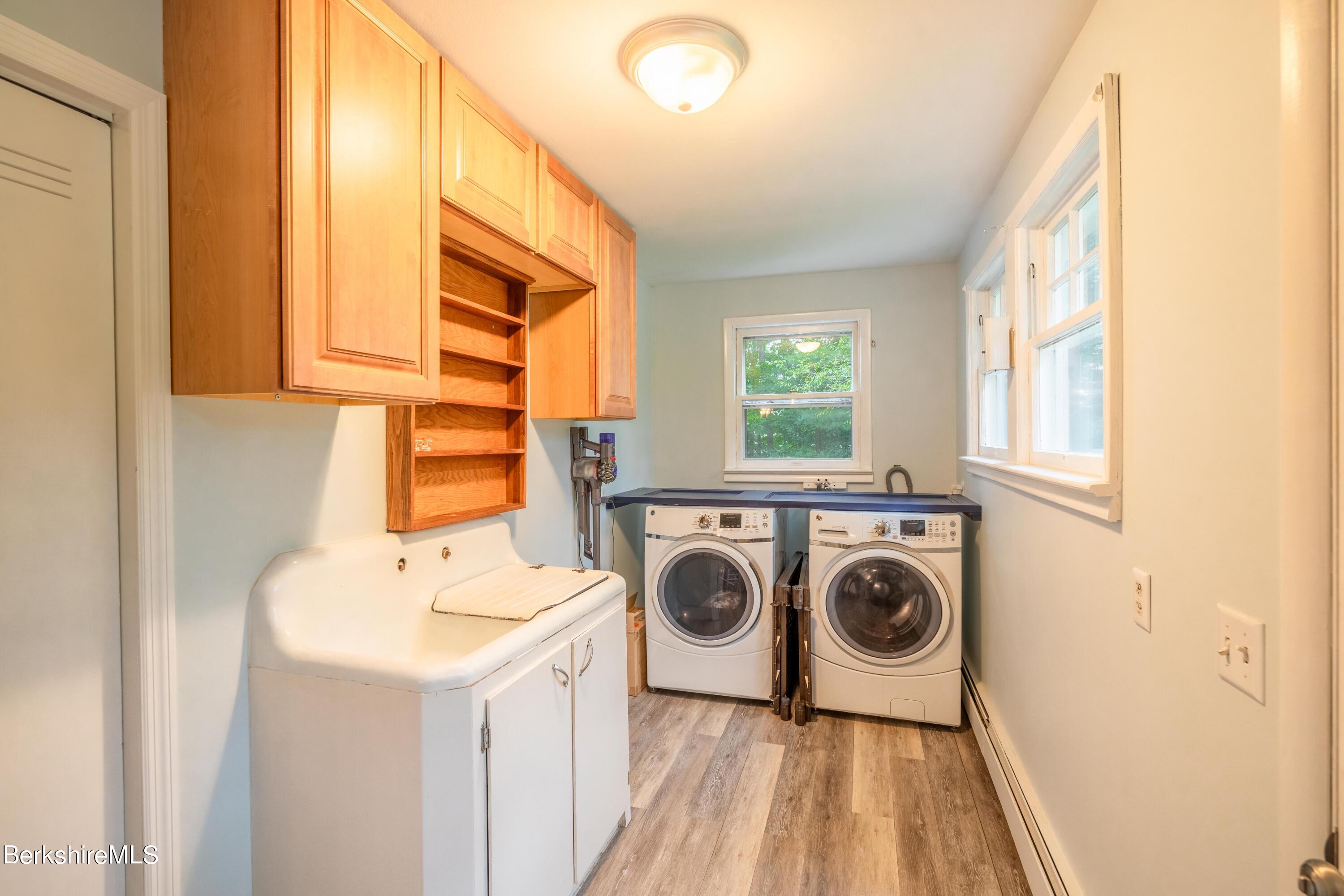 361 Lenox Road Richmond, MA 01254 - Photo 23 of 49 361Lenox-17